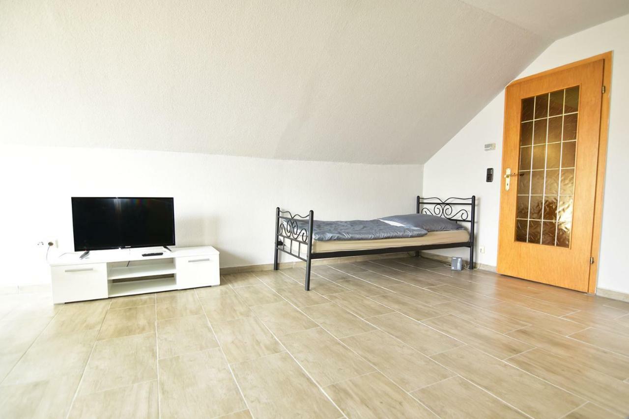 Apartment Koeln Porz Exterior foto